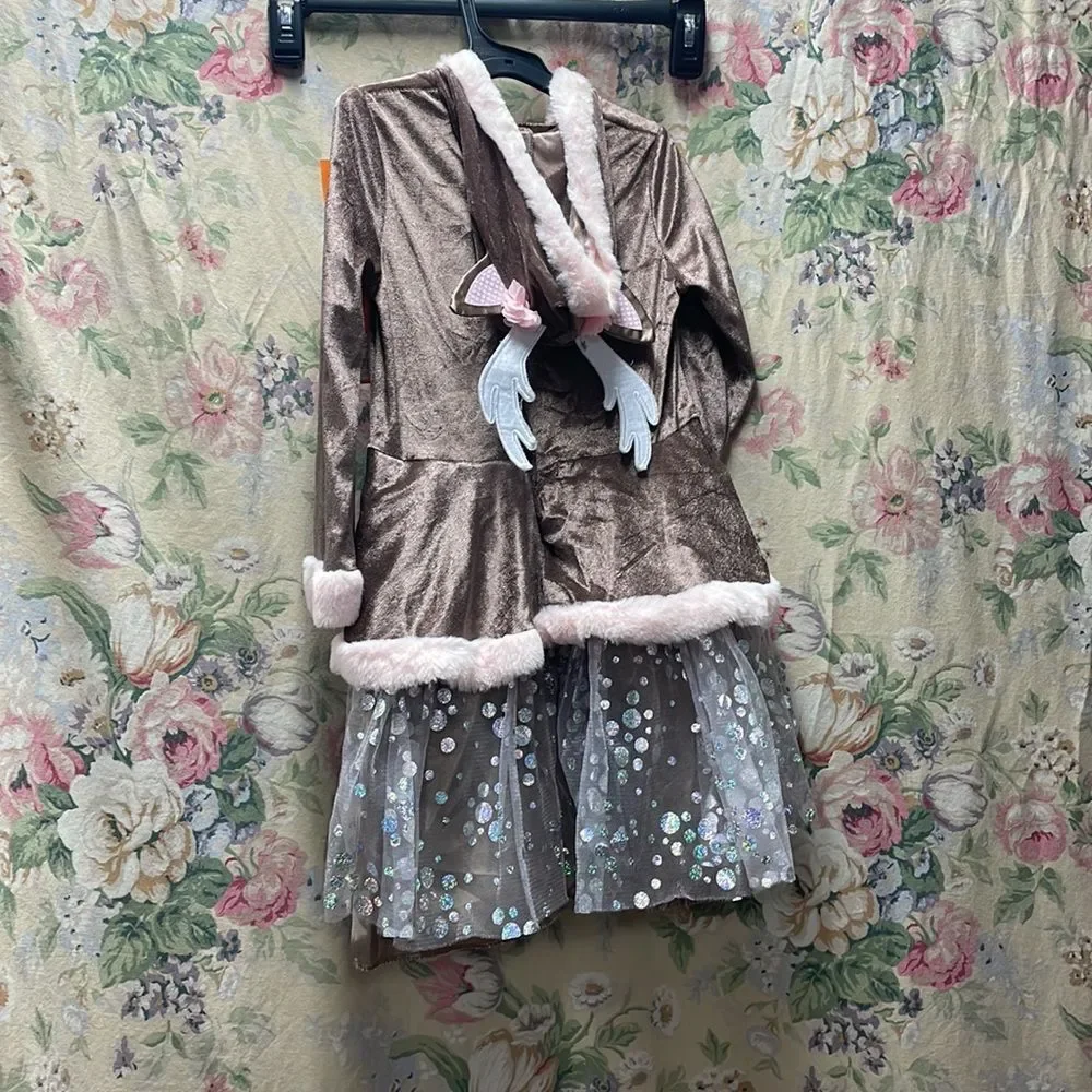 Halloween costume Deer dress up